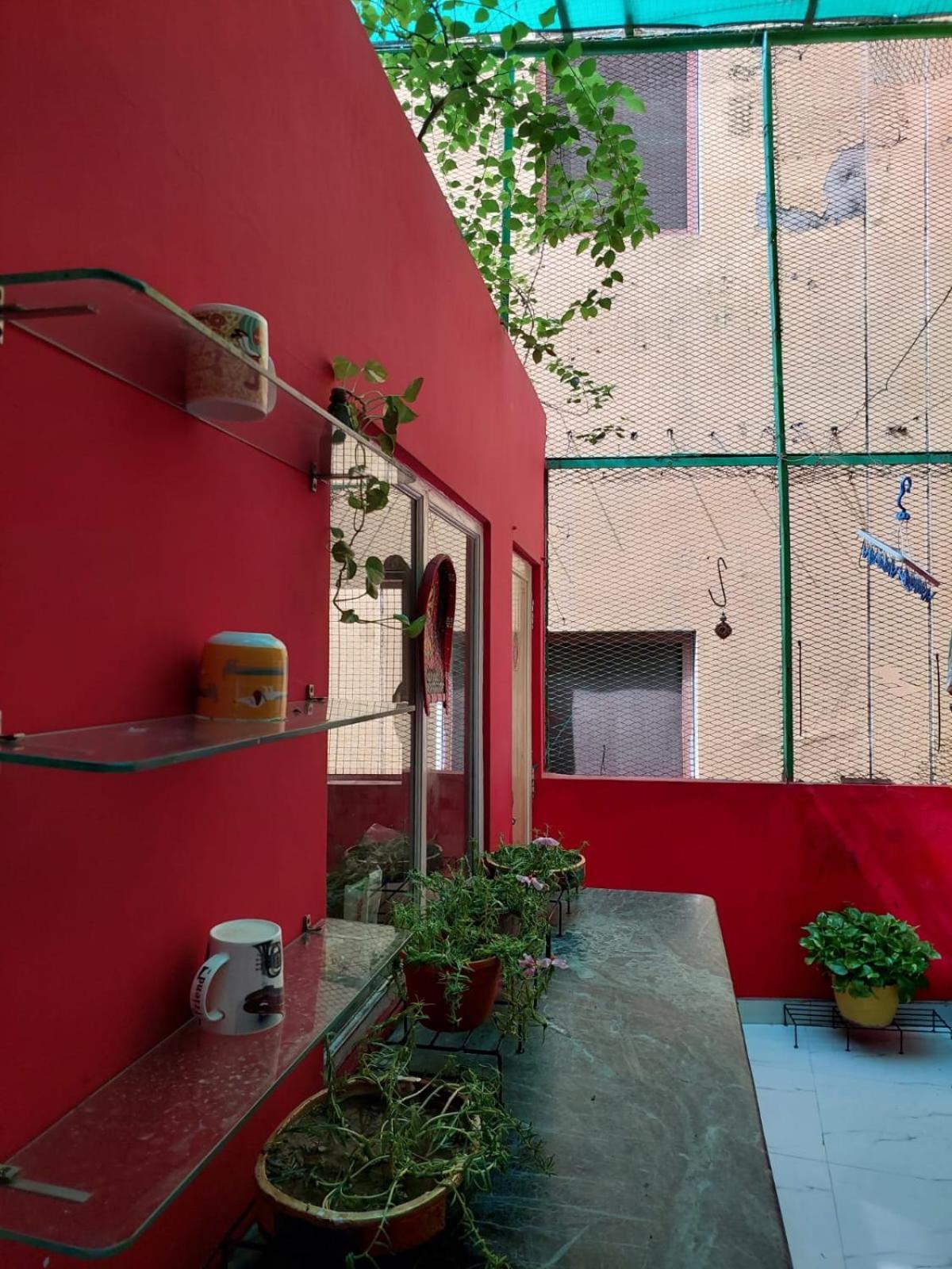 Tara Guest House Варанаси Экстерьер фото