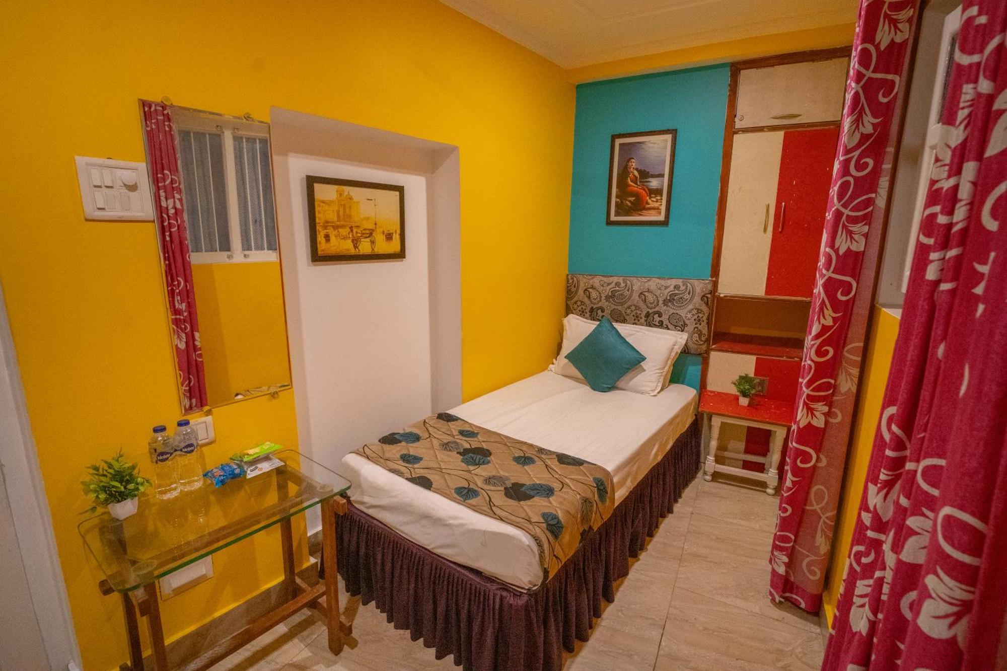 Tara Guest House Варанаси Экстерьер фото