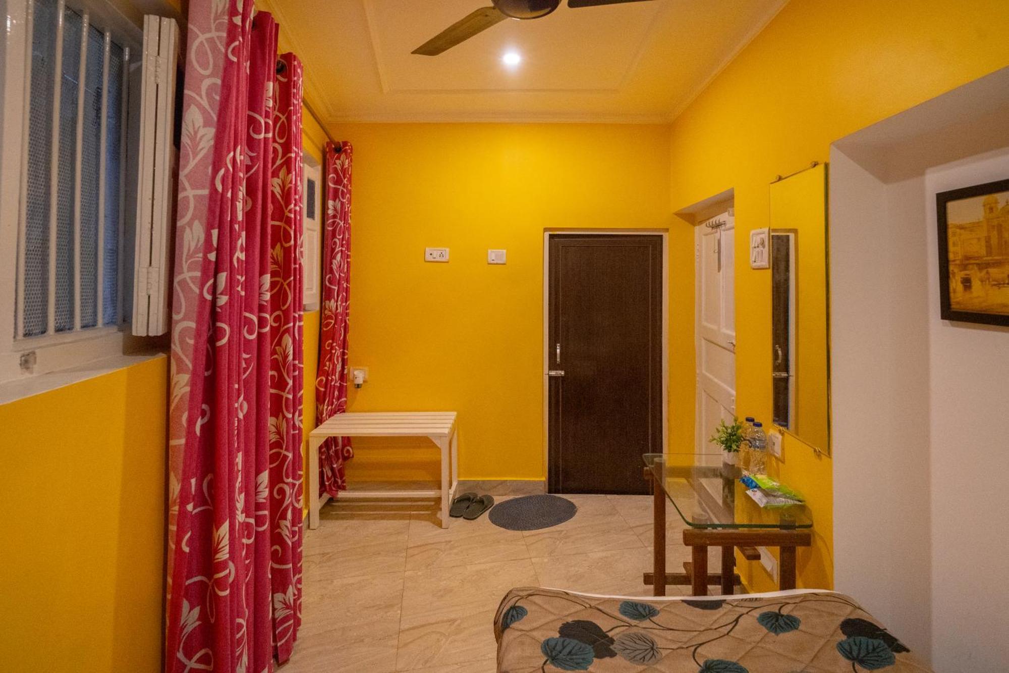 Tara Guest House Варанаси Экстерьер фото