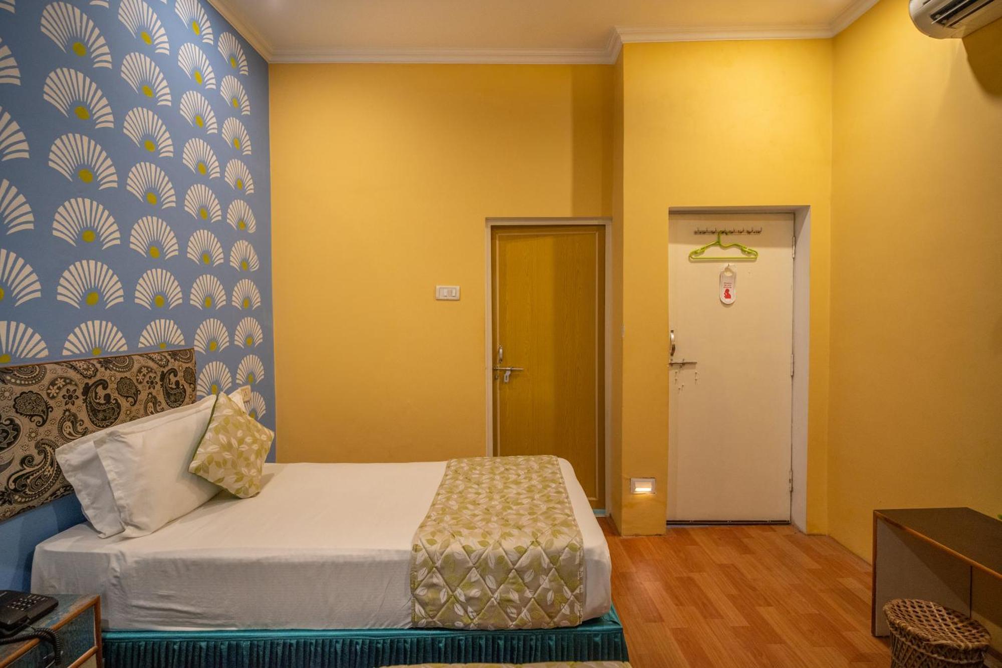 Tara Guest House Варанаси Экстерьер фото